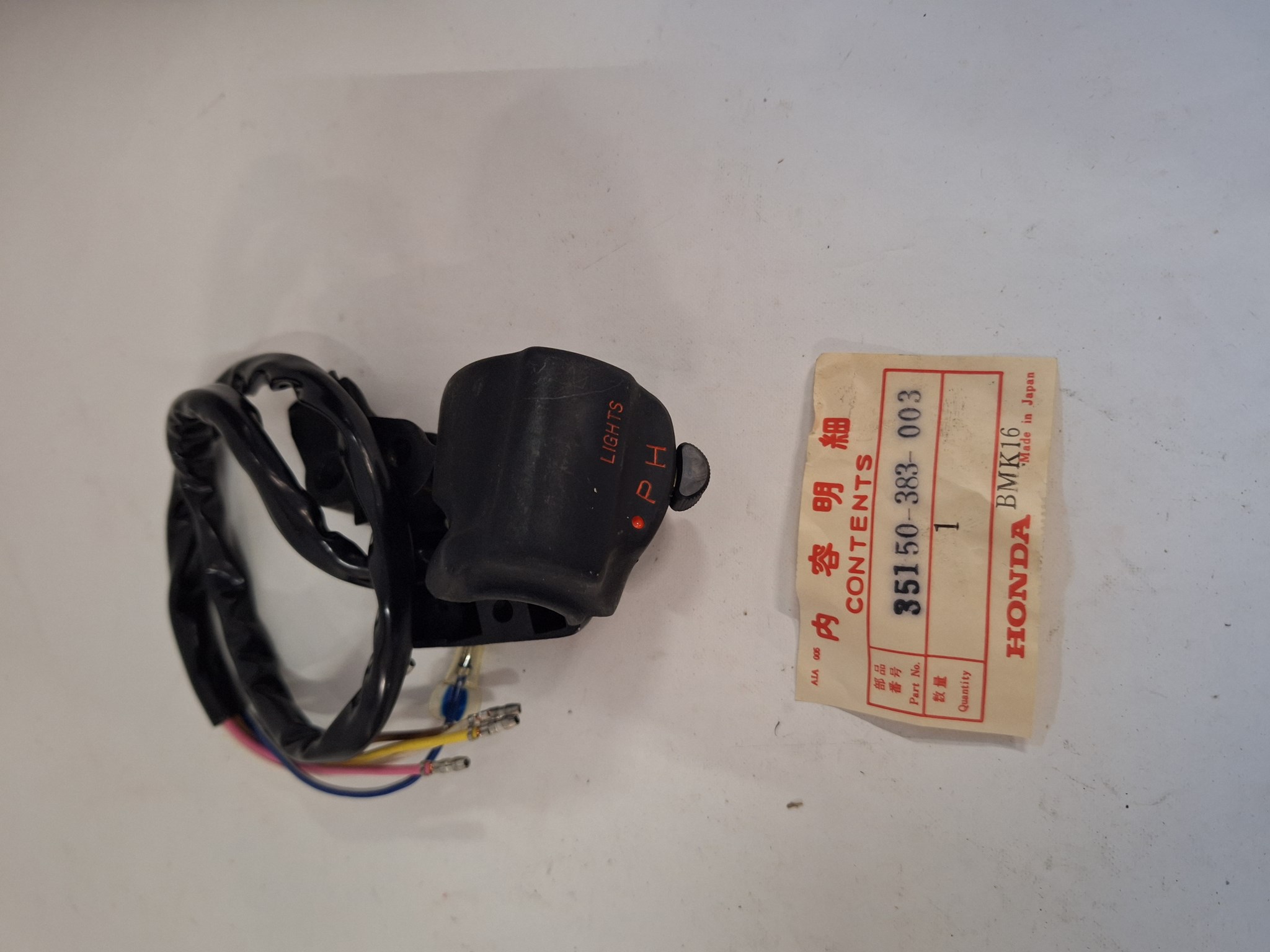 Picture of SWITCH,LIGHTING  35150-383-003